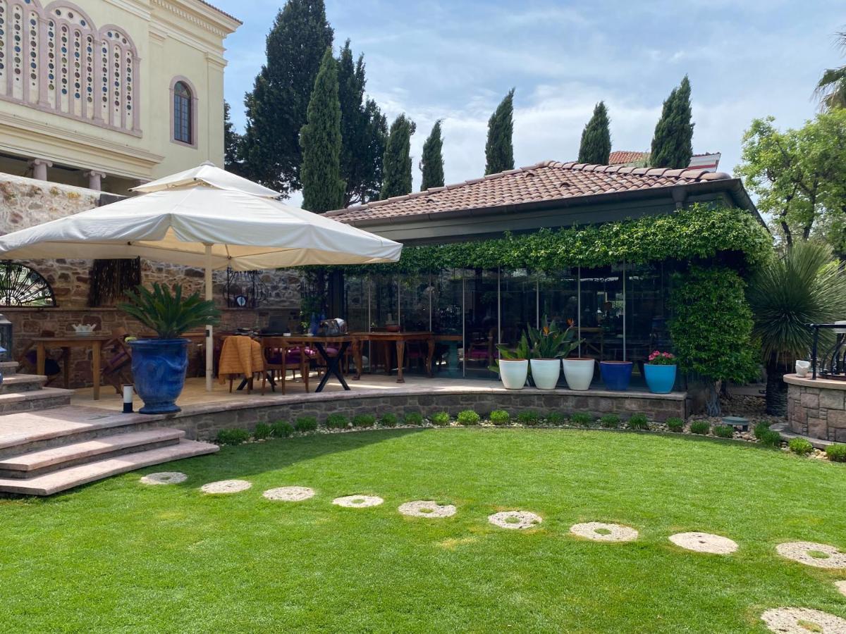 Nisi Hotel (Adults Only) Ayvalı Eksteriør billede
