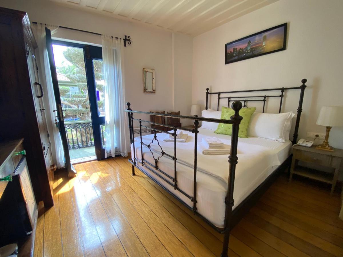 Nisi Hotel (Adults Only) Ayvalı Eksteriør billede